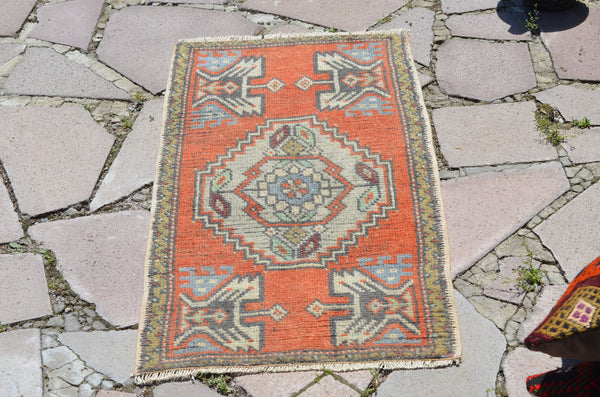 Natural Turkish Vintage small area rug doormat for home decor, bathroom rug, area oushak rug bathroom mat kitchen rug kilim rug, rug 3,2X1,6, 664590