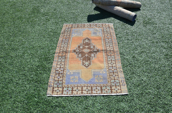 Turkish Handmade Vintage small area rug for home decor, bathroom rug, area rug oushak rug boho rug kitchen rug  kilim rug door mat, rugs 4x3, 665301