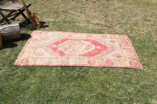 Unique Vintage Turkish Anatolian rug for home decor, area rug, oushak rug boho rug bedroom rug kitchen rug  bathroom rug kilim, rugs 6x4, 664280