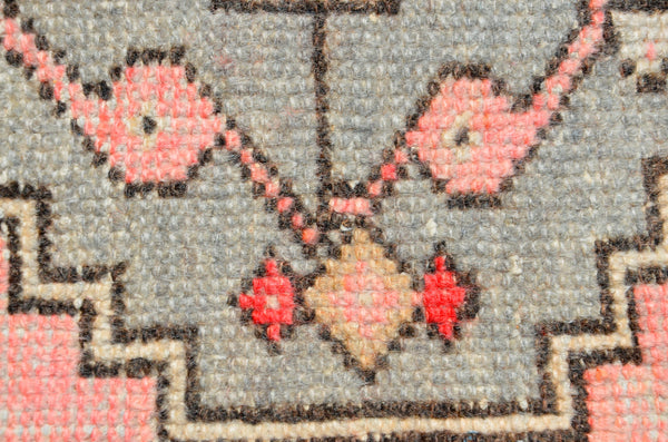 Natural Turkish Vintage small area rug doormat for home decor, bathroom rug, area oushak rug bathroom mat kitchen rug kilim rug, rug 3.2X1.5, 665784