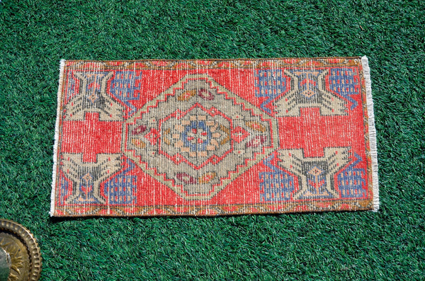 Unique Turkish Vintage small area rug doormat for home decor, bathroom rug, area oushak rug bathroom mat kitchen rug  kilim rug, rug 3.1x1.6, 665810