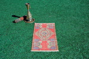 Unique Turkish Vintage small area rug doormat for home decor, bathroom rug, area oushak rug bathroom mat kitchen rug  kilim rug, rug 3.1x1.6, 665810