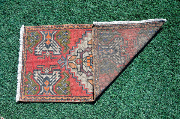 Handmade Turkish Vintage small area rug doormat for home decor, bathroom rug, area oushak rug bathroom mat kitchen kilim rug, rug 3.2X1.6, 665812