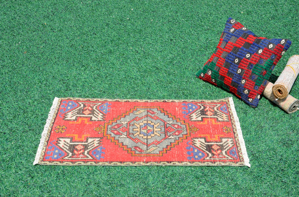 Handmade Turkish Vintage small area rug doormat for home decor, bathroom rug, area oushak rug bathroom mat kitchen kilim rug, rug 3.1X1.5, 665964