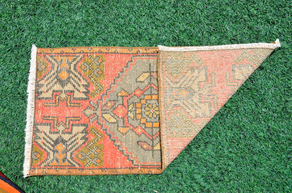 Natural Turkish Vintage small area rug doormat for home decor, bathroom rug, area oushak rug bathroom mat kitchen rug kilim rug, rug 3.1X1.5, 665965