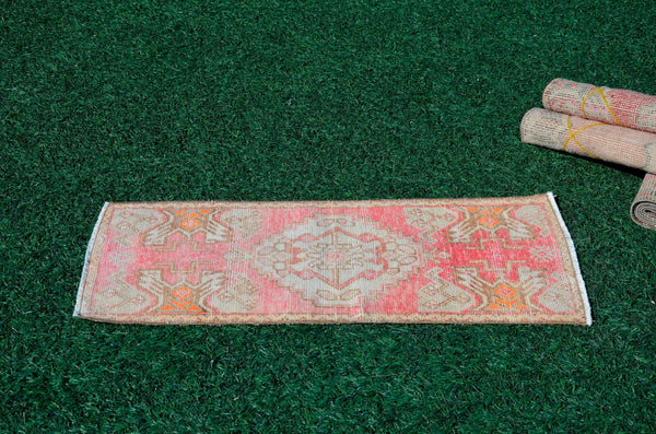 Turkish Handmade Vintage small area rug doormat for home decor, bathroom rug, area oushak rug bathroom mat kitchen kilim rug, rug 3.2x1.6, 665801